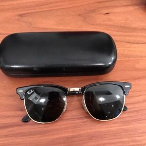 Ray Bans: Clubmaster Classic (including case)